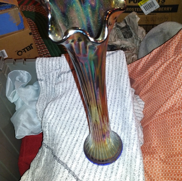 glass vase - Picture 4 of 5